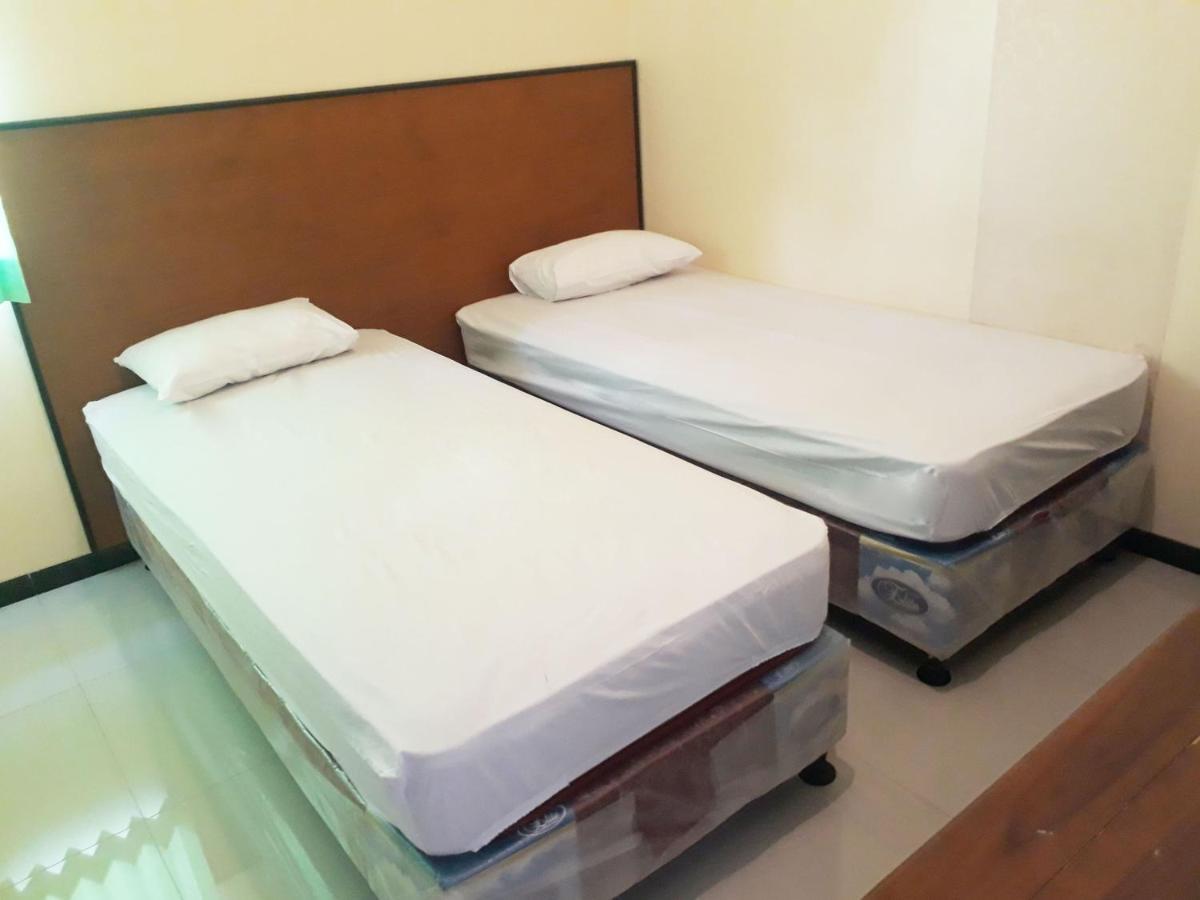 Hotel Pelangi Indah Semarang Kültér fotó