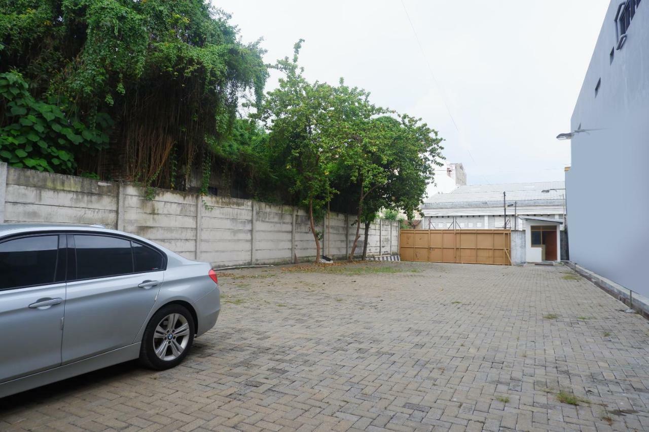 Hotel Pelangi Indah Semarang Kültér fotó