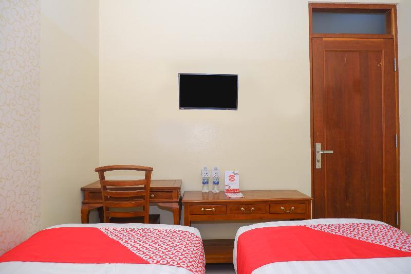 Hotel Pelangi Indah Semarang Kültér fotó